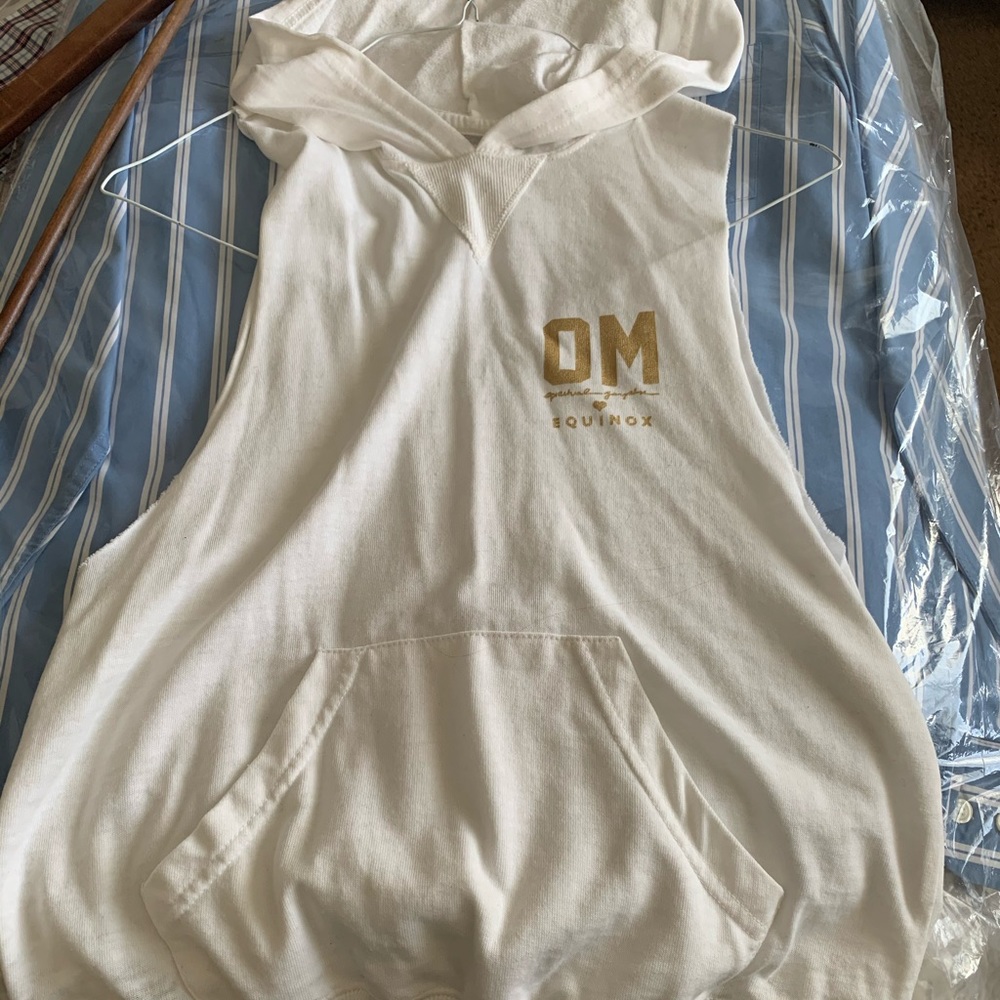 Spiritual Gangster sleeveless hoodie top